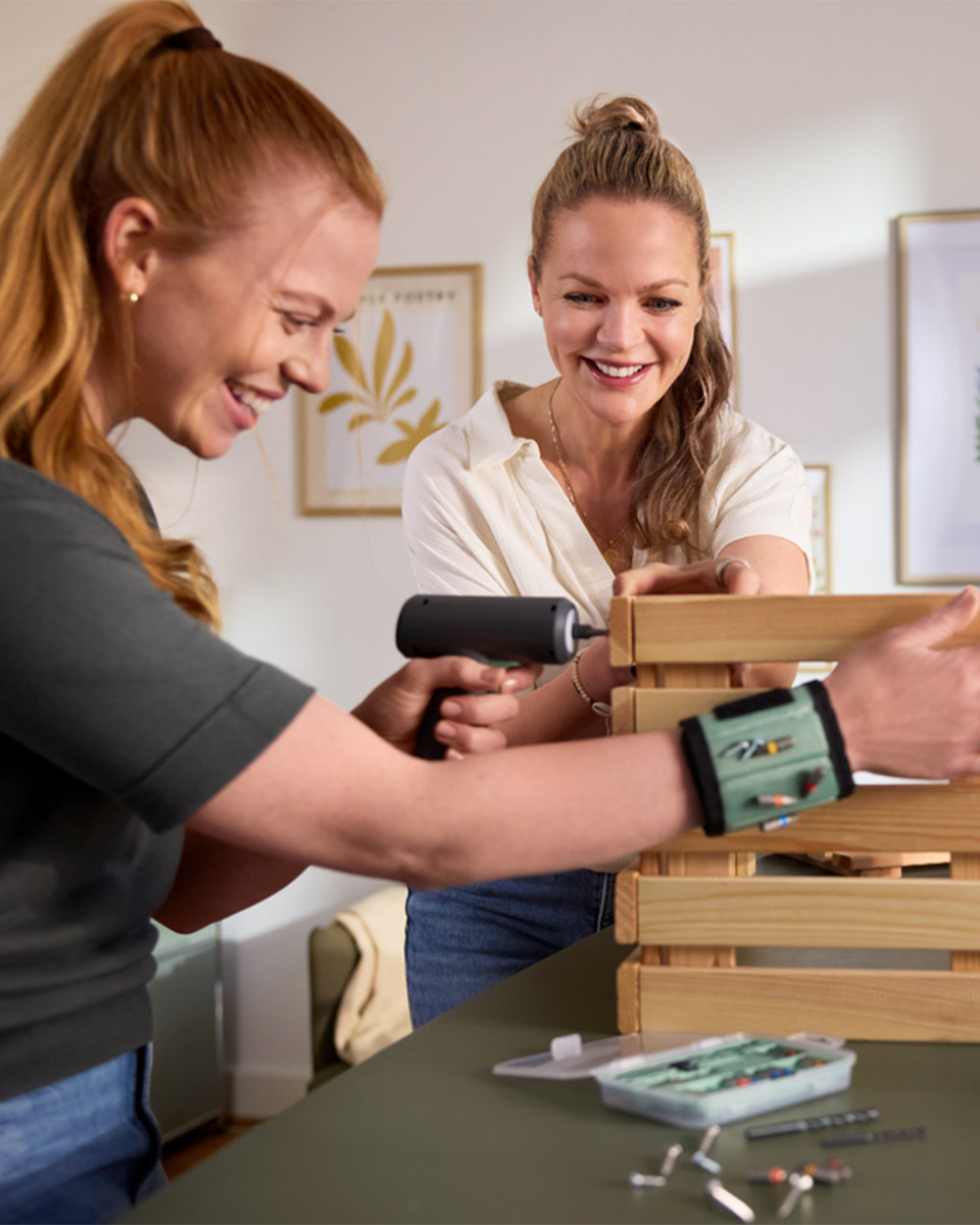 Person, Gesicht, Kopf, Gerät, Föhn, Gerät, Elektrisches Gerät