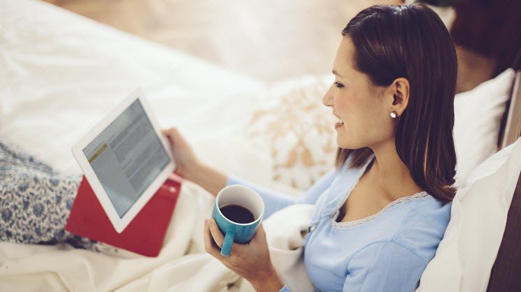 Computer, Elektronik, Laptop, Pc, Erwachsener, Weiblich, Person, Frau, Getränk, Kaffee