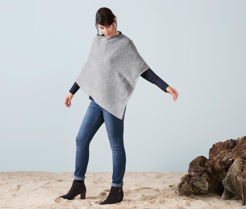 Modisch, Umhang, Bekleidung, Poncho, Mantel, Hosen, Erwachsener, Weiblich, Person, Frau