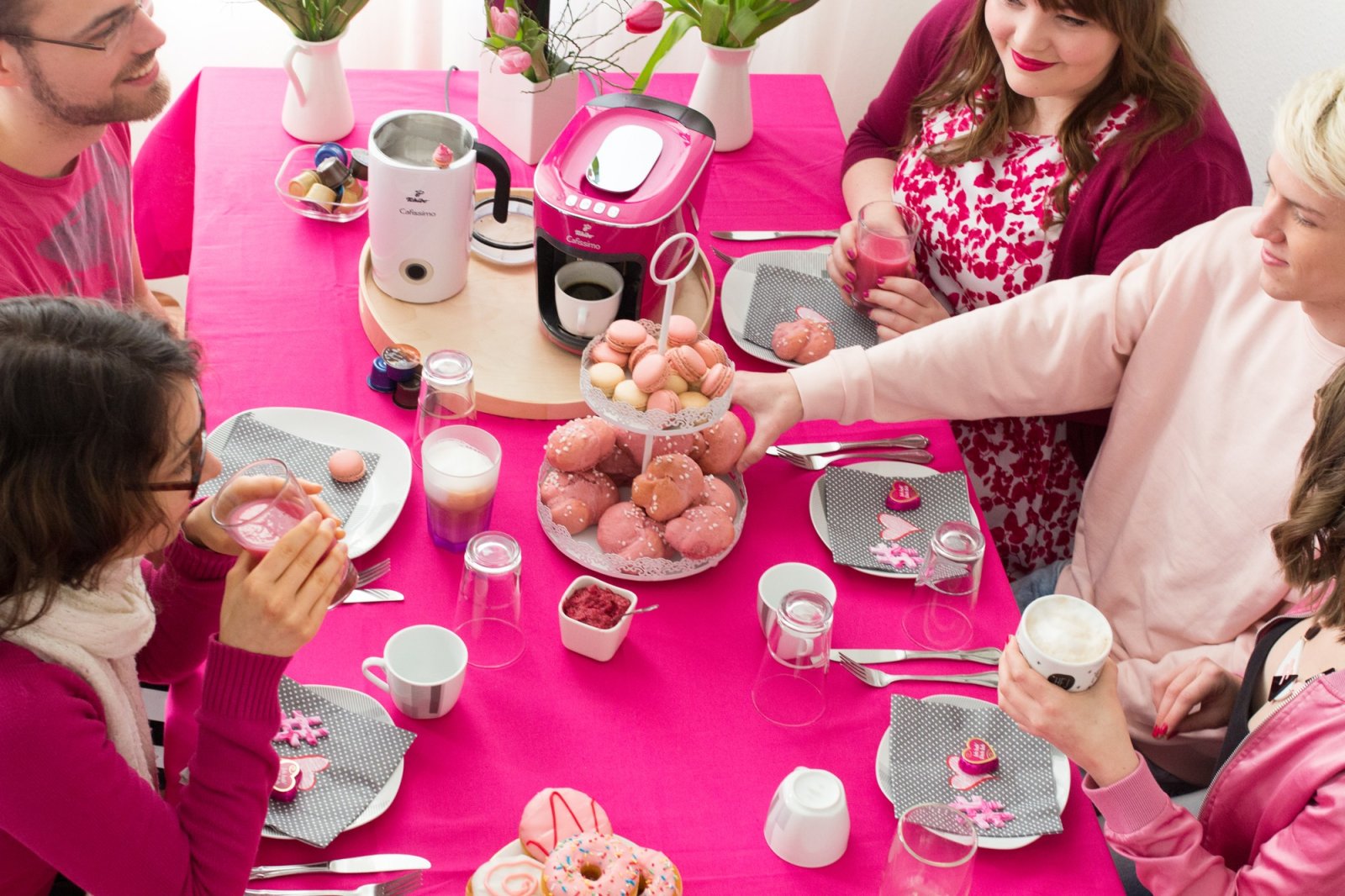 Leute, Person, Brunch, Essen, Mahlzeit, Süßigkeiten, Gericht, Kaffee, Kaffeetasse, Kind