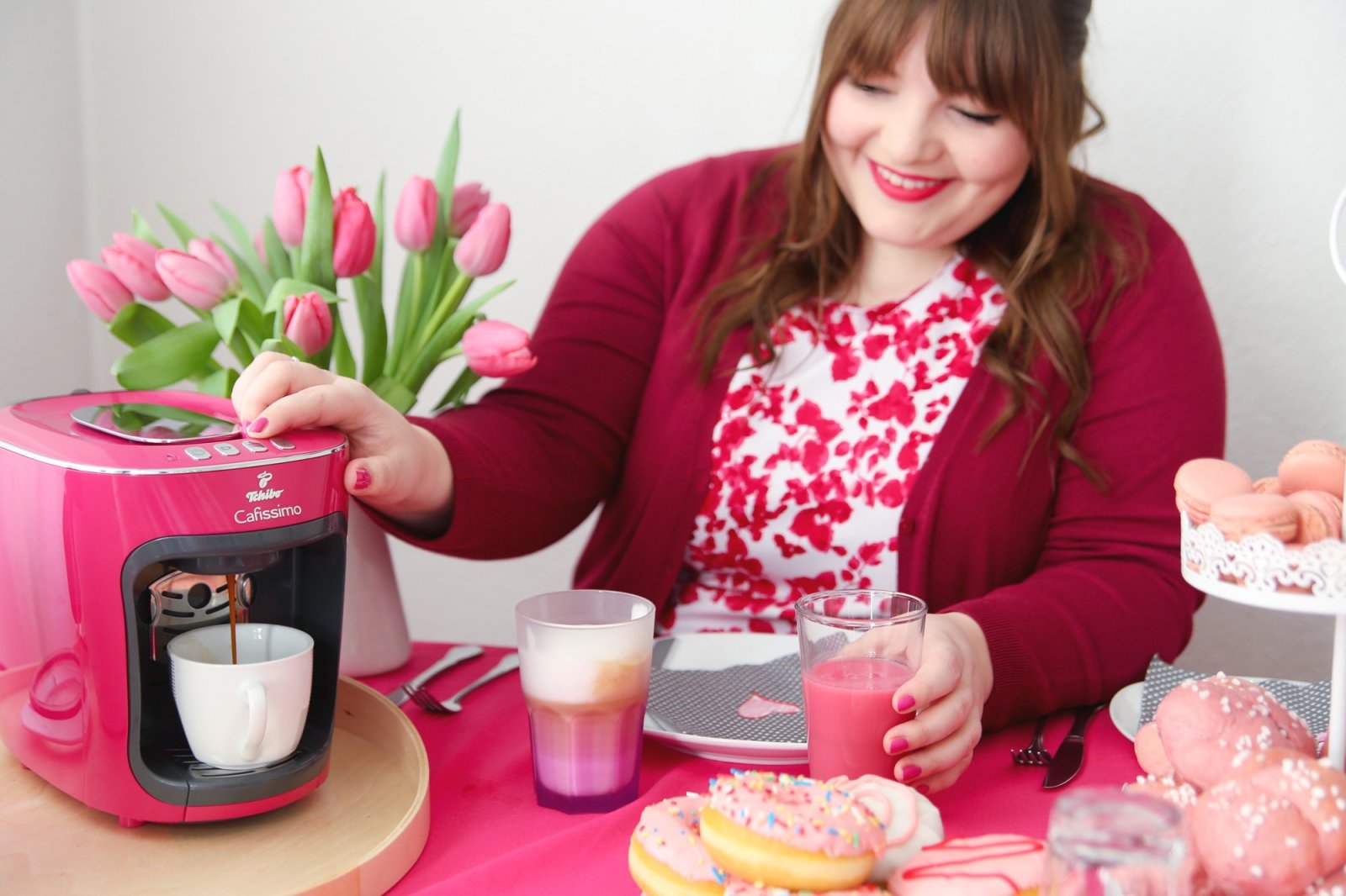 Klinge, Messer, Waffe, Getränk, Kaffee, Kaffeetasse, Kochen, Besteck, Gabel, Person